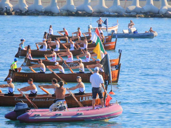 Palio Marinaro – rowing race