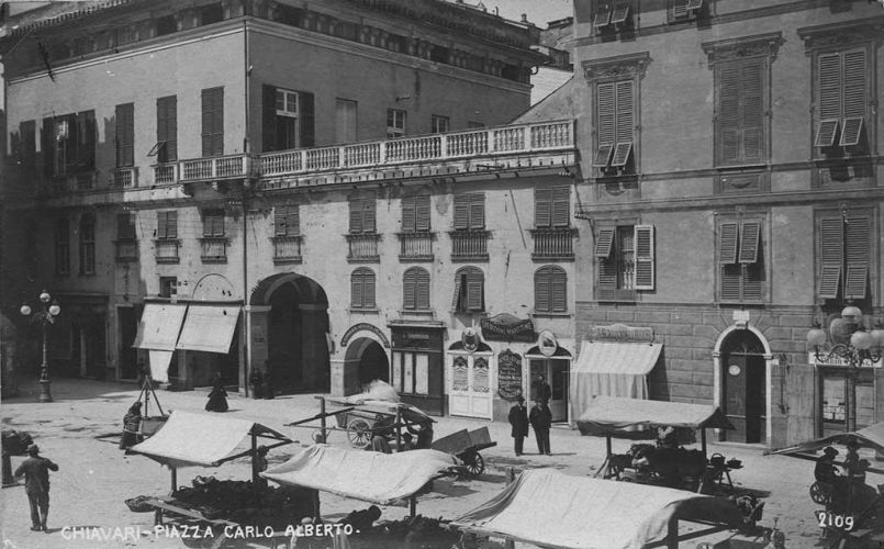 Chiavari 1907: Piazza G. Mazzini - Agence Domenico Sambuceti - photo de Riccardo Penna